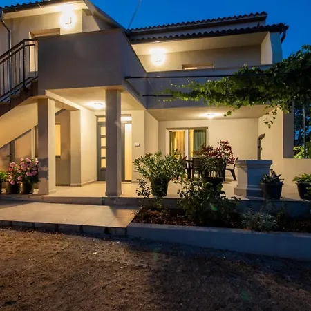 Villa Beautiful Casa Slivari Istria In Labin
